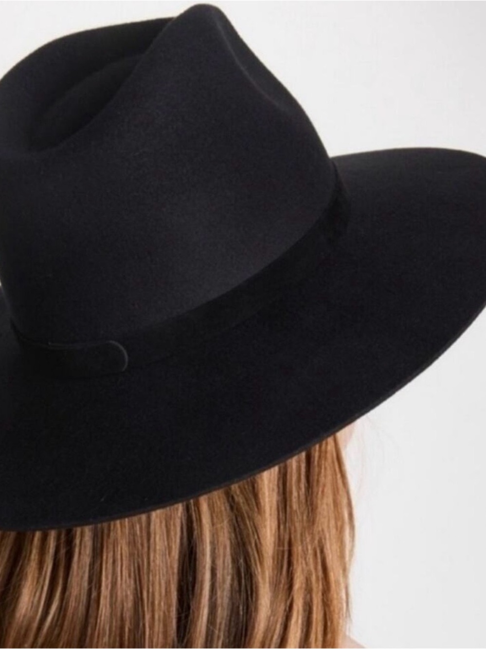 REVOLVE Lack of color the Grove wool Fedora NWT small